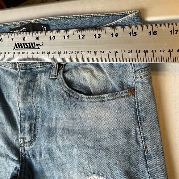 Nineteen Men Skinny Straight Jeans size 32 Blue Mid Rise Frayed Boot Cut - Picture 2 of 10